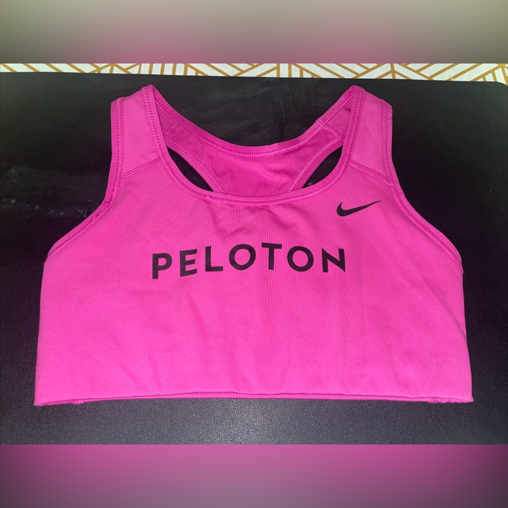 Peloton X Nike Swoosh Bra size Small
